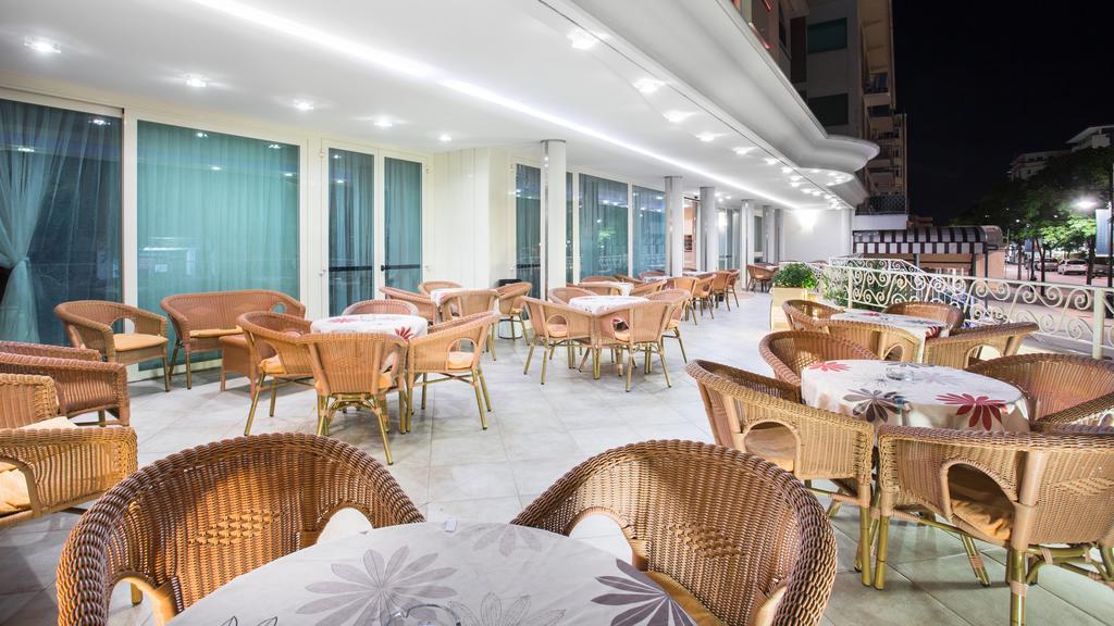Hotel Continental 加提欧马里 外观 照片